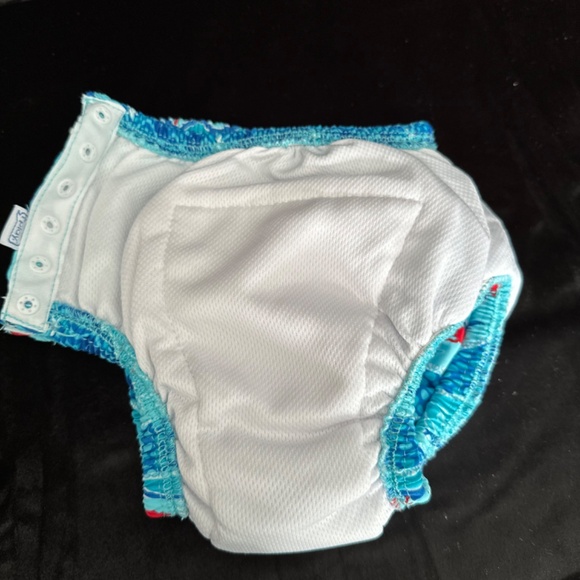 I Play, NEW, reusable swim diaper, size 3T - Picture 5 of 5